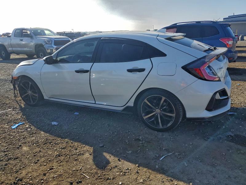 Photo 2 from auction – 2020 HONDA CIVIC SPOR with VIN SHHFK7H43LU405844