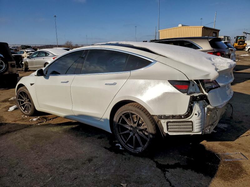 Photo 2 from auction – 2018 TESLA MODEL 3 with VIN 5YJ3E1EA3JF098675