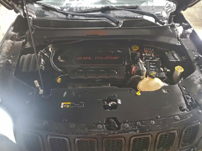 Photo 11 from auction – 2018 JEEP COMPASS LI with VIN 3C4NJDCB8JT350195