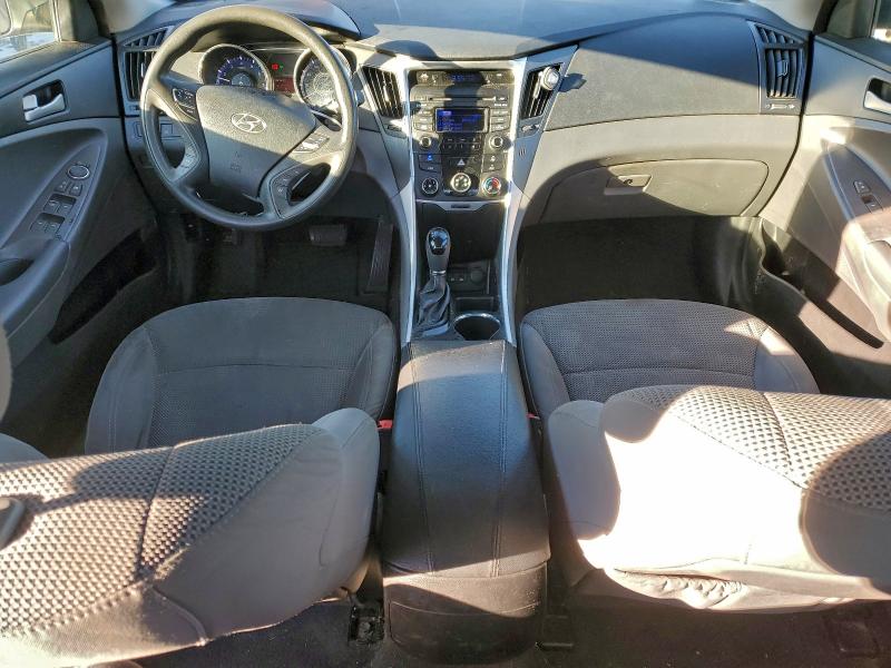 Photo 8 from auction – 2014 HYUNDAI SONATA GLS with VIN 5NPEB4AC8EH910473
