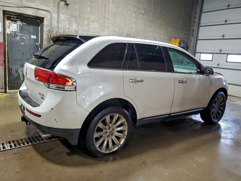 Photo 3 from auction – 2013 LINCOLN MKX with VIN 2LMDJ8JK7DBL19865