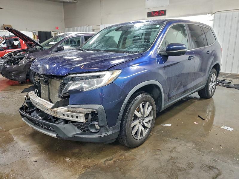 HONDA PILOT EXL 2019 with VIN 5FNYF6H54KB012466 - Photo from auction