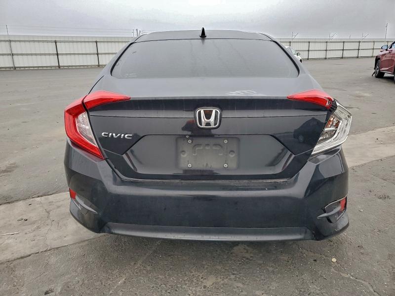 Photo 6 from auction – 2018 HONDA CIVIC EX with VIN 2HGFC2F72JH530437