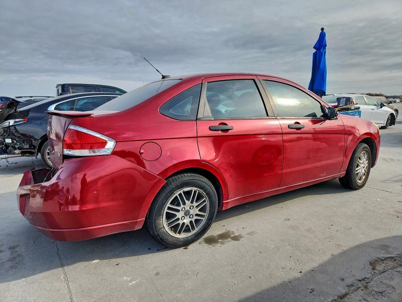 Foto 3 de la subasta – 2011 FORD FOCUS SE con VIN 1FAHP3FN9BW179356