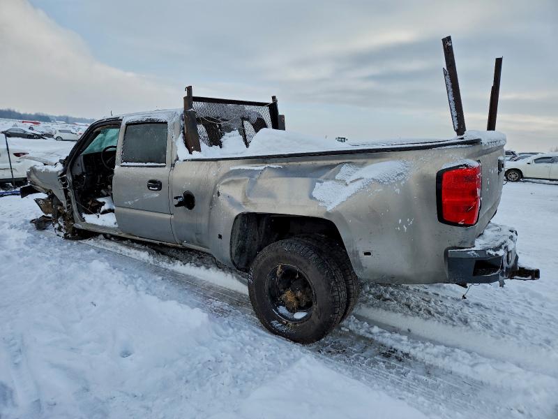 Photo 2 from auction – 2003 CHEVROLET SILVERADO with VIN 1GCJK33103F114456