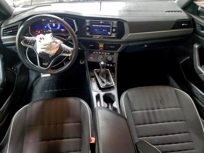 Photo 8 from auction – 2024 VOLKSWAGEN JETTA SPOR with VIN 3VWBM7BU0RM092692