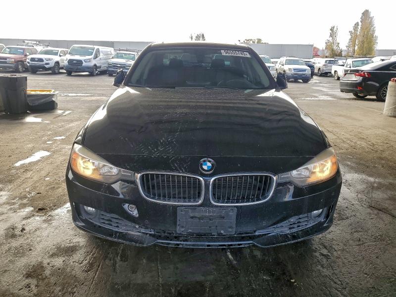 Photo 5 from auction – 2014 BMW 320 with VIN WBA3C3G57ENR25700