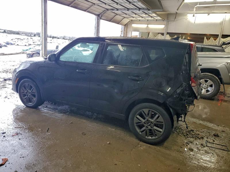 Photo 2 from auction – 2021 KIA SOUL EX with VIN KNDJ33AUXM7758553