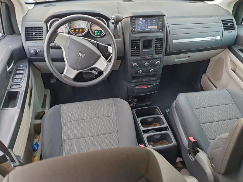 Photo 8 from auction – 2009 DODGE GRAND CARA with VIN 2D8HN44E19R575973