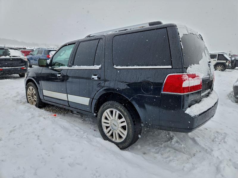 Photo 2 from auction – 2011 LINCOLN NAVIGATOR with VIN 5LMJJ2H56BEJ03998