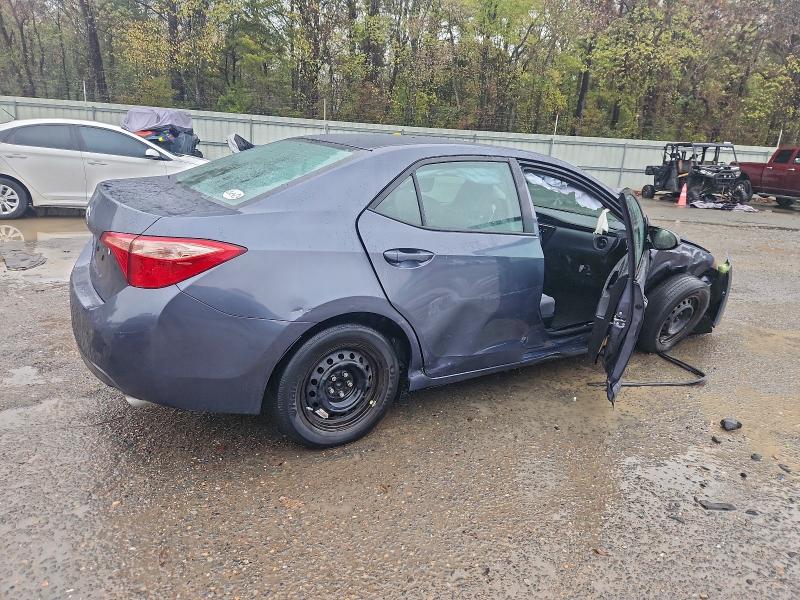 Photo 3 from auction – 2017 TOYOTA COROLLA with VIN 5YFBURHE3HP598264