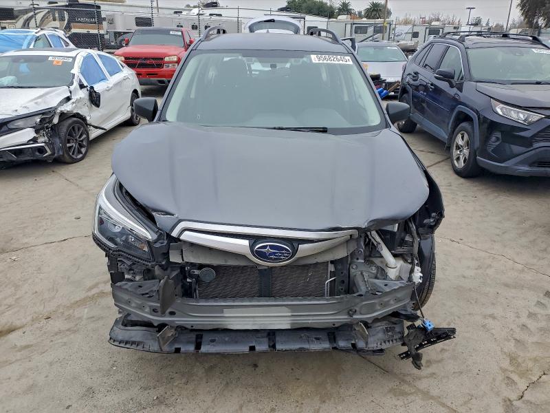Photo 5 from auction – 2021 SUBARU FORESTER with VIN JF2SKADC5MH455173