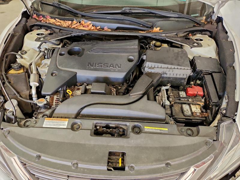 Photo 11 from auction – 2016 NISSAN ALTIMA 2.5 with VIN 1N4AL3AP4GN390368