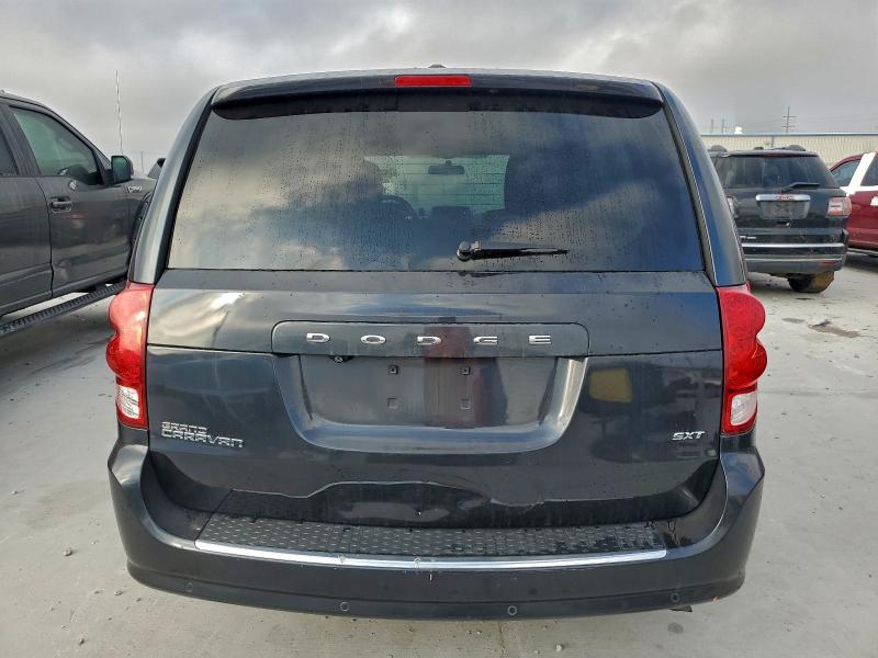 Photo 6 from auction – 2014 DODGE GRAND CARA with VIN 2C4RDGCG6ER427600