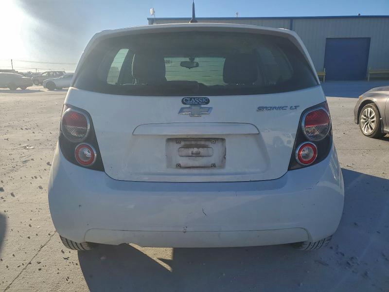 Photo 6 from auction – 2014 CHEVROLET SONIC LT with VIN 1G1JC6SH8E4102091