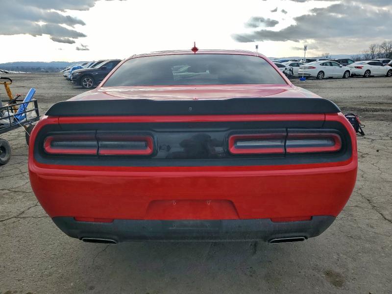 Photo 6 from auction – 2018 DODGE CHALLENGER with VIN 2C3CDZGG5JH311773