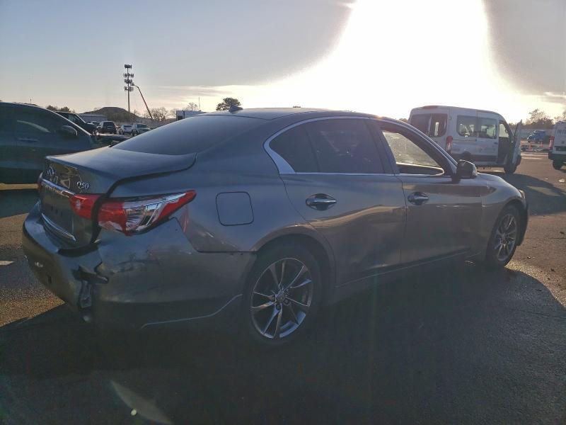Photo 3 from auction – 2017 INFINITI Q50 PREMIU with VIN JN1EV7AR0HM838260