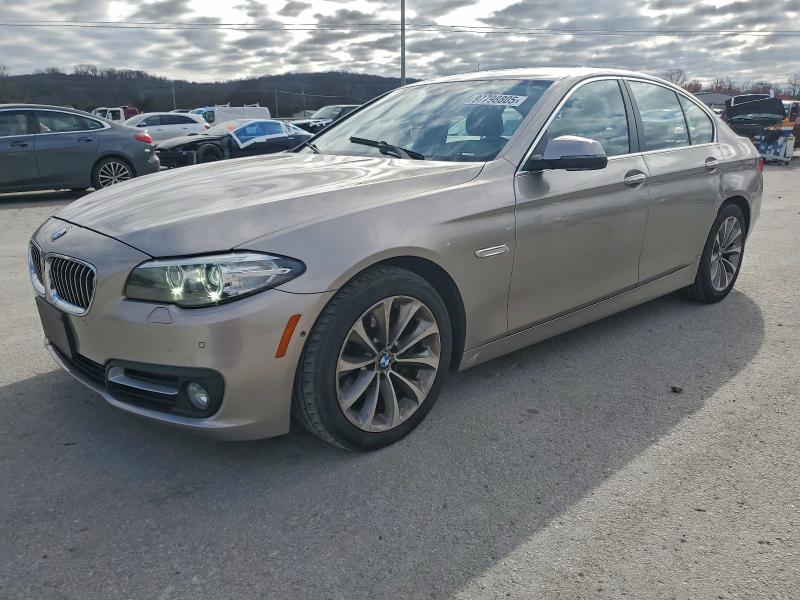 BMW 528 XI 2016 with VIN WBA5A7C5XGG643408 - Photo from auction