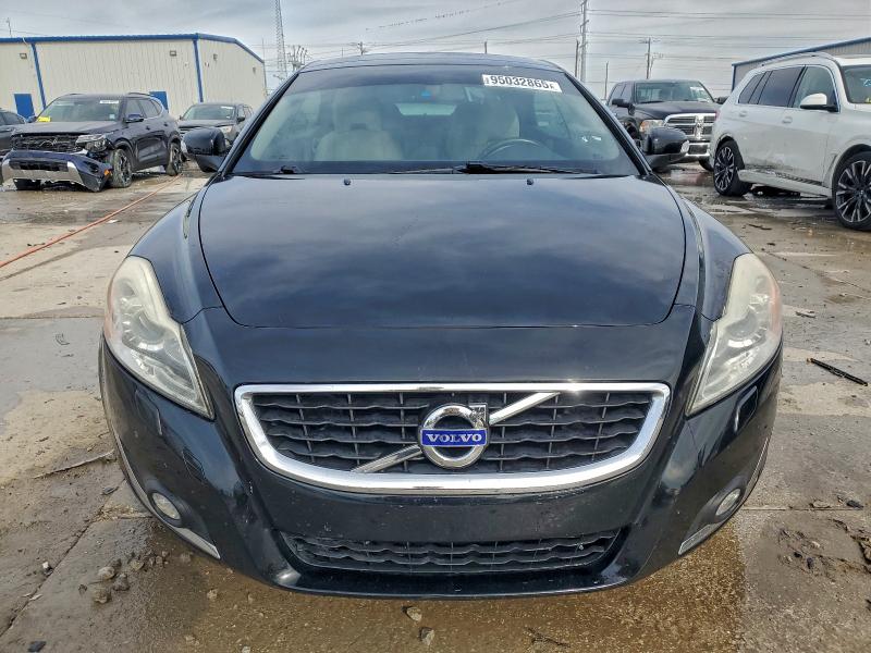Photo 5 from auction – 2013 VOLVO C70 T5 with VIN YV1672MC9DJ140757