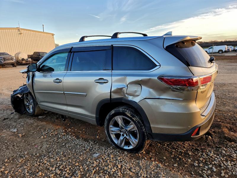 Photo 2 from auction – 2016 TOYOTA HIGHLANDER with VIN 5TDYKRFH1GS159244
