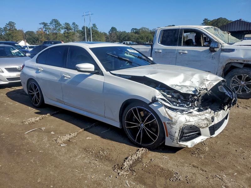 Photo 4 from auction – 2021 BMW 330I with VIN 3MW5R1J09M8B83147