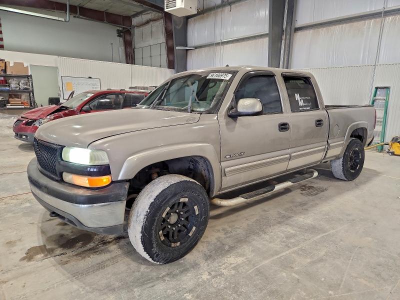 Photo 1 from auction – 2002 CHEVROLET SILVERADO with VIN 1GCGK13U52F118588