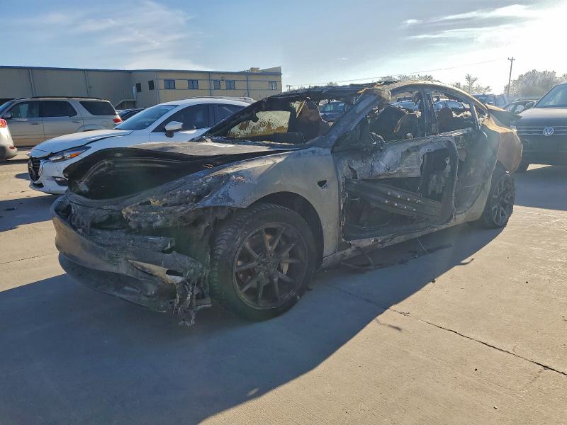 TESLA MODEL 3 2018 with VIN 5YJ3E1EA6JF025803 - Photo from auction