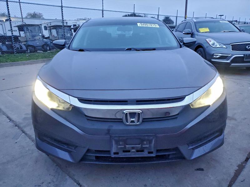 Photo 5 from auction – 2016 HONDA CIVIC LX with VIN 2HGFC2F5XGH513148