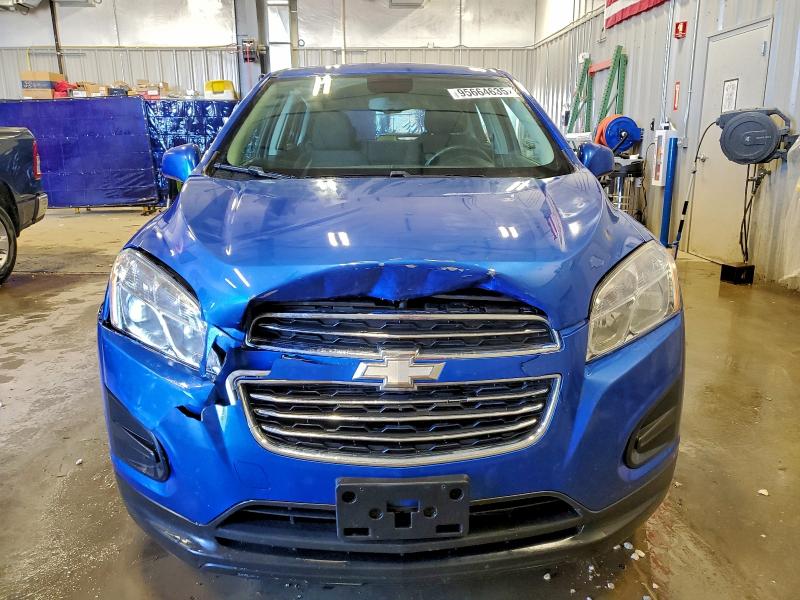 Photo 5 from auction – 2015 CHEVROLET TRAX LS with VIN KL7CJKSB3FB089089
