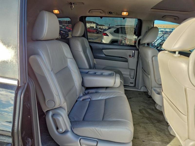 Photo 11 from auction – 2015 HONDA ODYSSEY with VIN 5FNRL5H6XFB031416