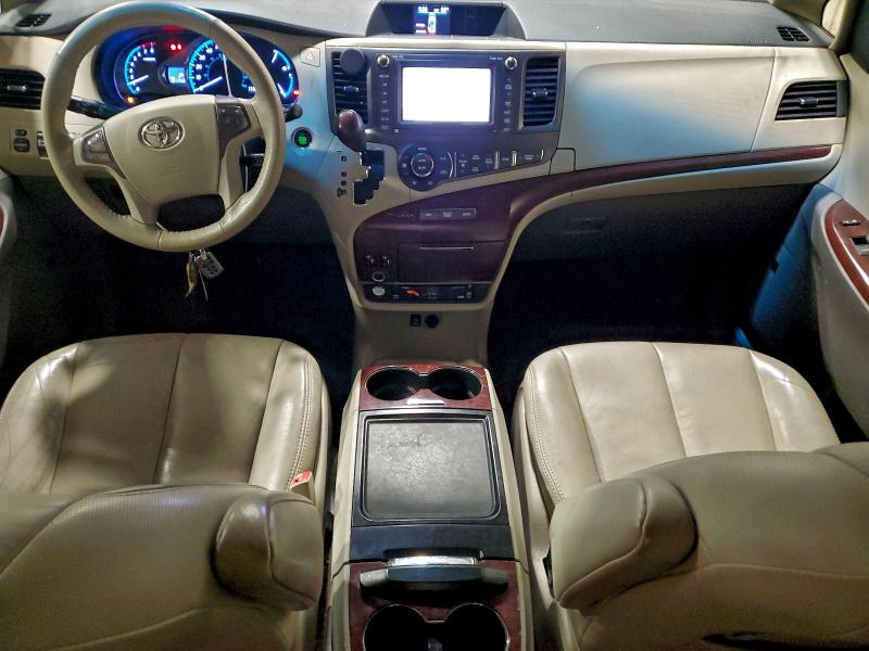 Photo 8 from auction – 2012 TOYOTA SIENNA XLE with VIN 5TDDK3DC5CS034079