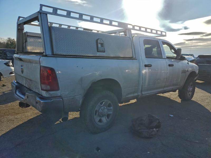 Photo 3 from auction – 2015 RAM 2500 with VIN 3C6UR5CL2FG662748