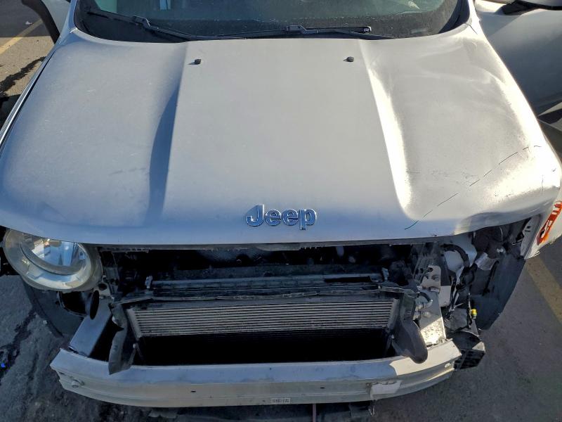 Photo 11 from auction – 2016 JEEP RENEGADE L with VIN ZACCJBDT0GPD33748