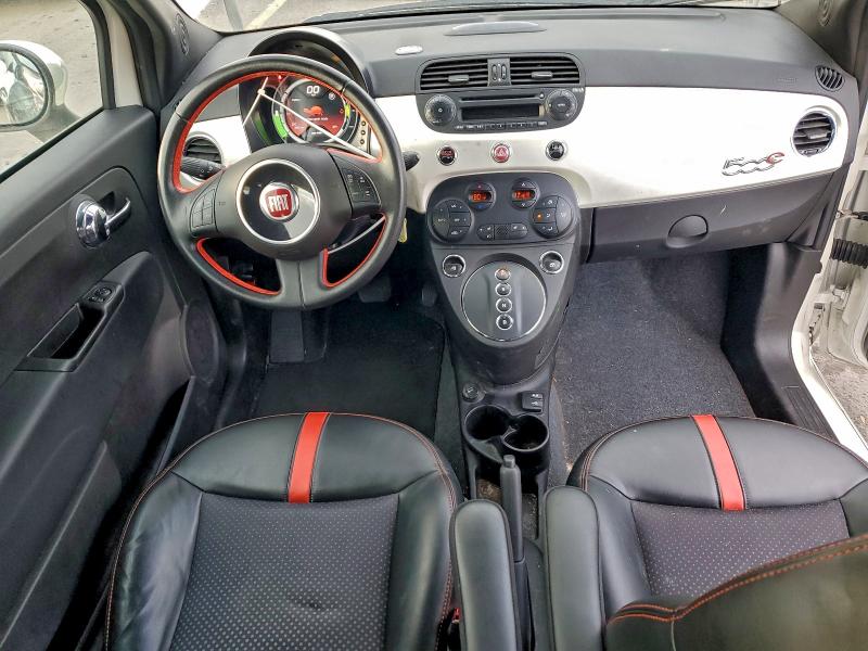 Photo 8 from auction – 2015 FIAT 500 ELECTR with VIN 3C3CFFGE0FT695466