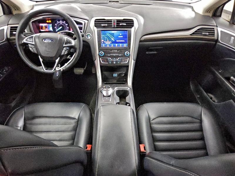 Photo 8 from auction – 2020 FORD FUSION SEL with VIN 3FA6P0CD1LR110926
