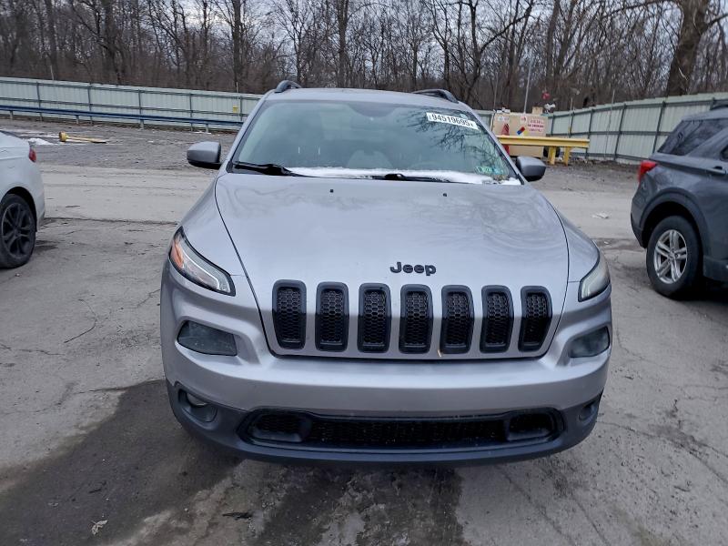 Photo 5 from auction – 2016 JEEP CHEROKEE with VIN 1C4PJMCS4GW166657