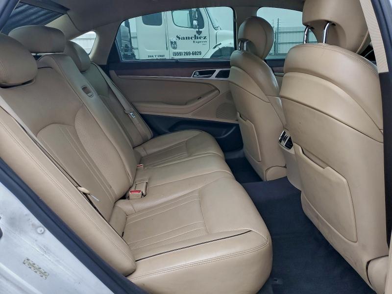 Photo 10 from auction – 2015 HYUNDAI GENESIS 5. with VIN KMHGN4JF5FU024222