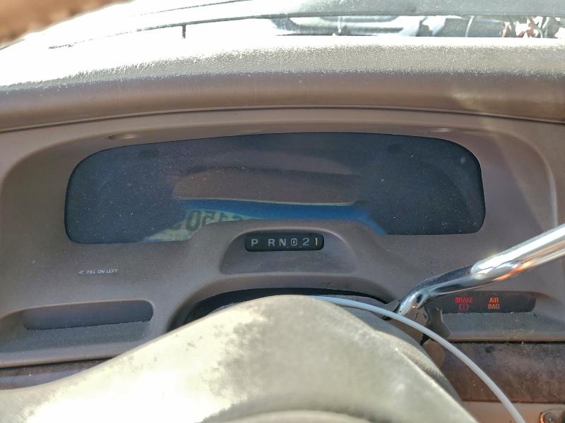 Photo 9 from auction – 1997 LINCOLN TOWN CAR E with VIN 1LNLM81W6VY699822
