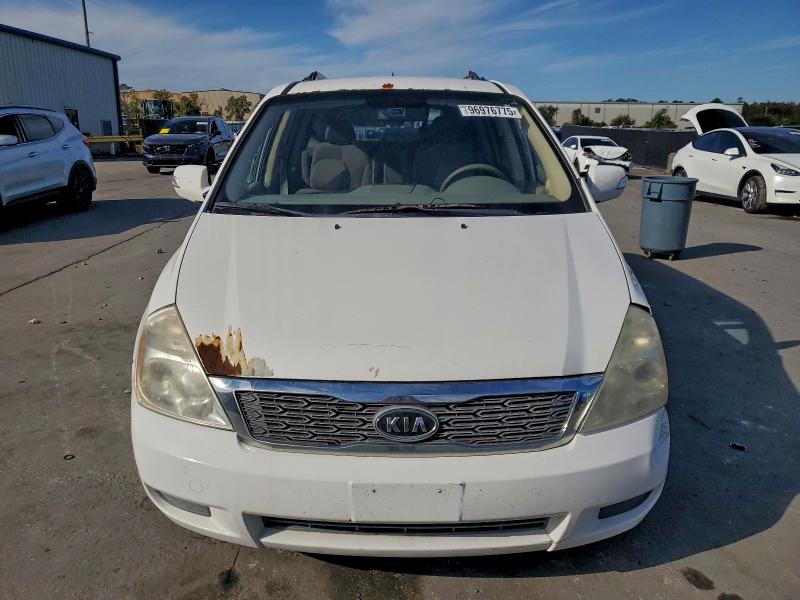 Photo 5 from auction – 2011 KIA SEDONA LX with VIN KNDMG4C76B6376408