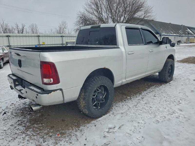 صورة رقم 3 من المزاد - 2013 RAM 1500 مع VIN 1C6RR7MT2DS708715