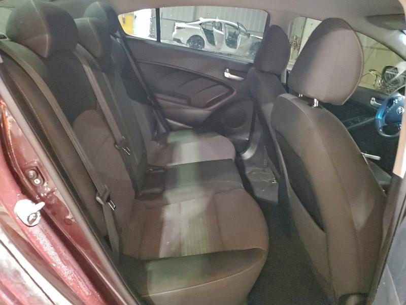 Photo 10 from auction – 2018 KIA FORTE LX with VIN 3KPFL4A79JE196789