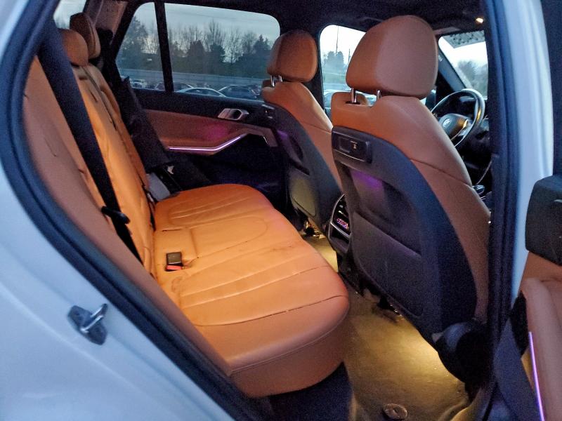 Photo 11 from auction – 2019 BMW X5 XDRIVE4 with VIN 5UXCR6C53KLL05571