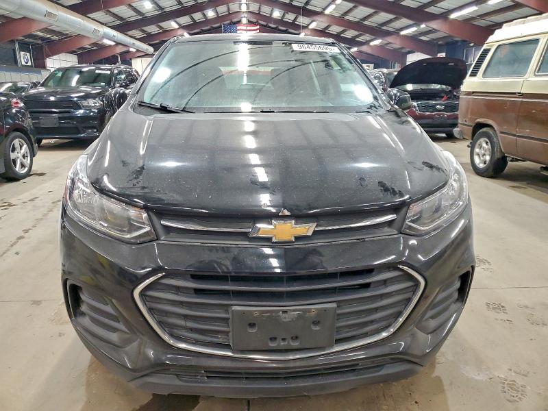Photo 5 from auction – 2019 CHEVROLET TRAX LS with VIN 3GNCJNSB3KL222132