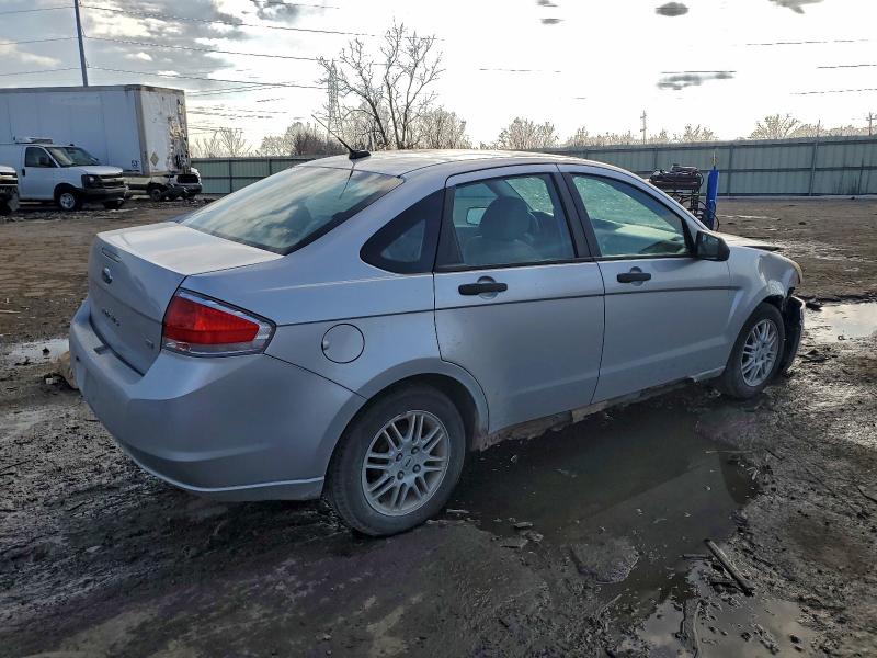 Photo 3 from auction – 2011 FORD FOCUS SE with VIN 1FAHP3FNXBW164056