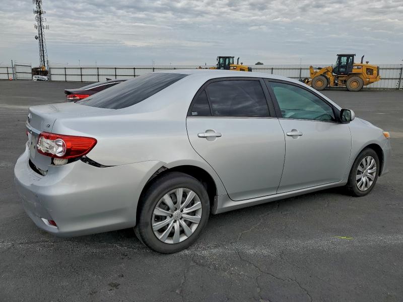 Zdjęcie 3 z aukcji – 2013 TOYOTA COROLLA BA z VIN 5YFBU4EE3DP159177