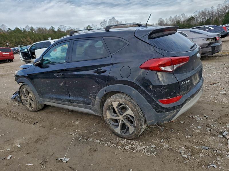 Photo 2 from auction – 2017 HYUNDAI TUCSON LIM with VIN KM8J33A20HU285375