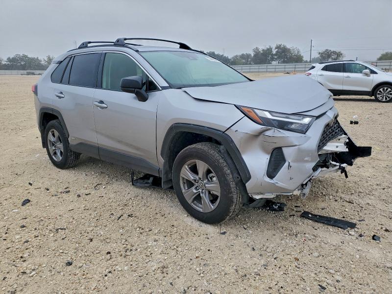 Photo 4 from auction – 2025 TOYOTA RAV 4 with VIN JTMLWRFV3SD314529