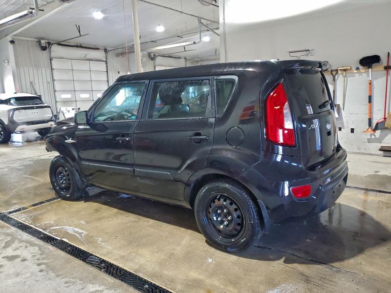 Photo 2 from auction – 2013 KIA SOUL with VIN KNDJT2A56D7518600