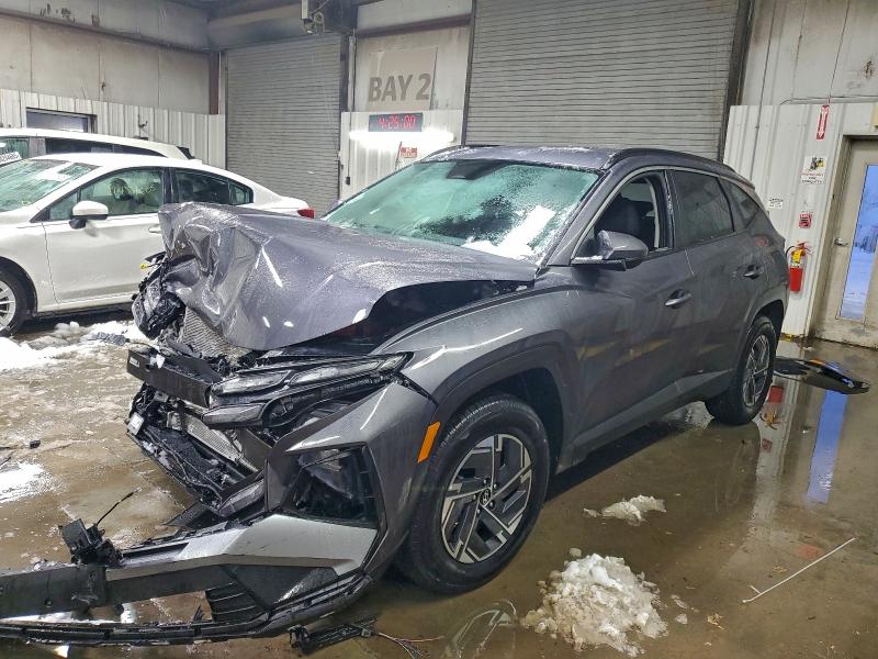 HYUNDAI TUCSON 2025 with VIN KM8JBDD11SU256356 - Photo from auction