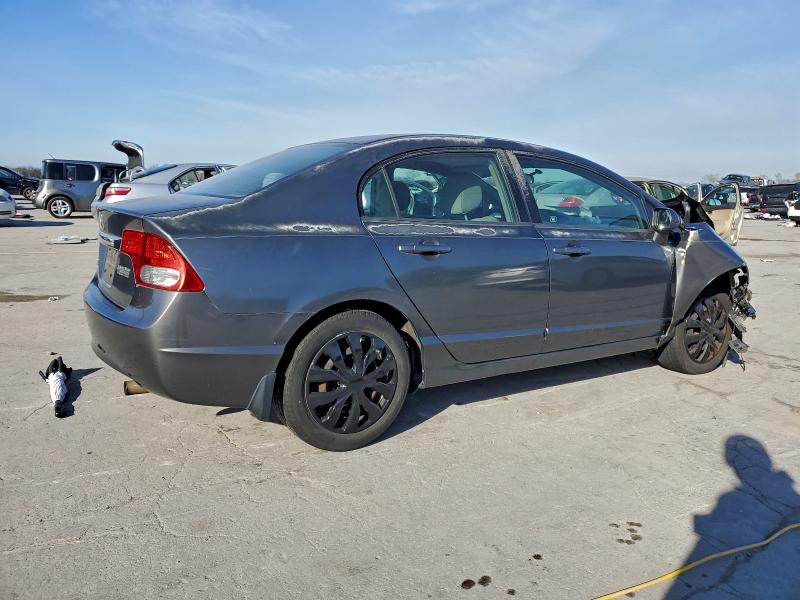Photo 3 from auction – 2010 HONDA CIVIC LX with VIN 2HGFA1F54AH542474
